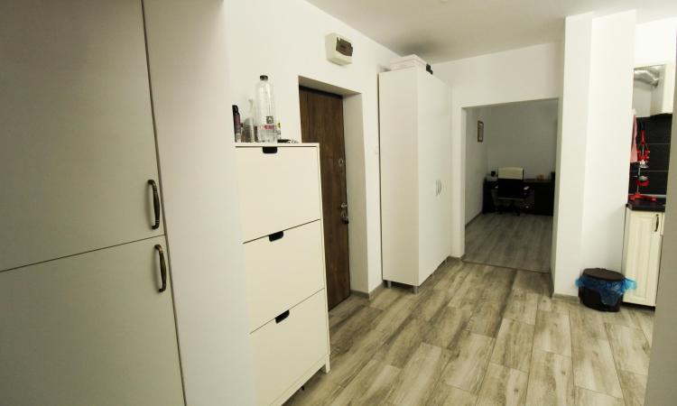 Piata Alba Iulia-Burebista/complet renovat