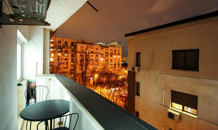 Piata Alba Iulia-Burebista/complet renovat
