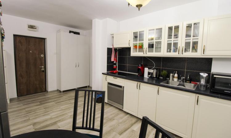 Piata Alba Iulia-Burebista/complet renovat