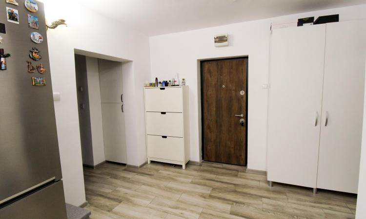 Piata Alba Iulia-Burebista/complet renovat