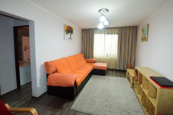 Aparatorii Patriei - str Ion Iriceanu - 3 camere renovat integral - Metrou