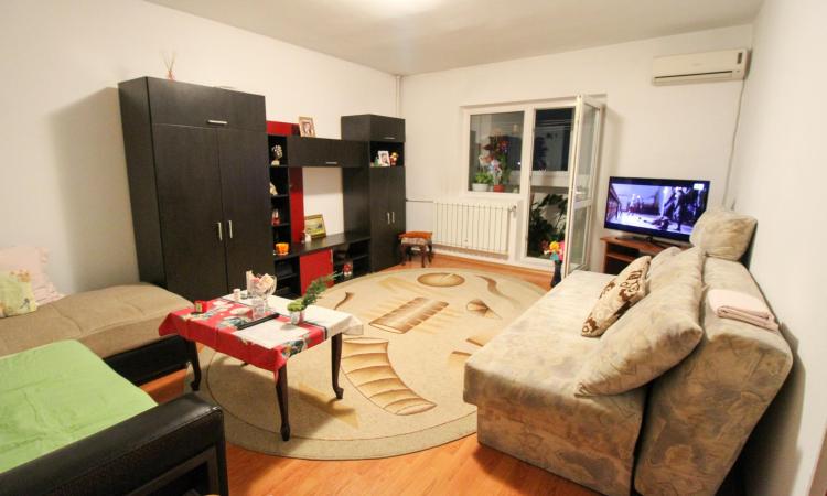 Nerva Traian-Timpuri Noi-1 minut Bld. Nerva Traian/Bloc reabilitat termic