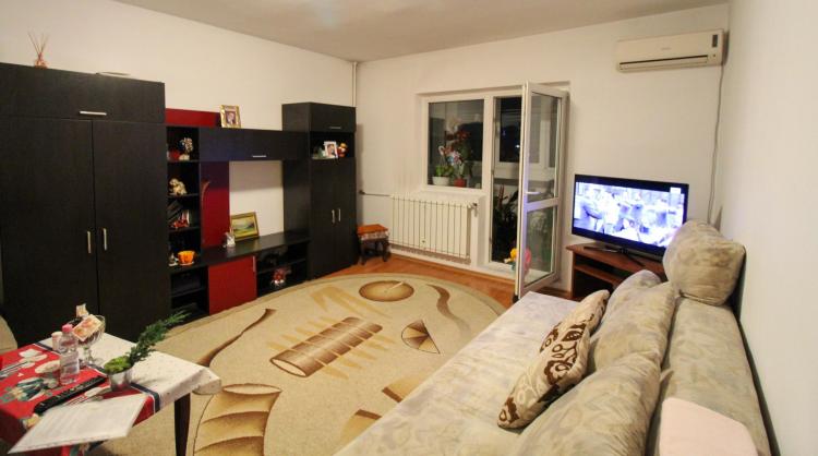 Nerva Traian-Timpuri Noi-1 minut Bld. Nerva Traian/Bloc reabilitat termic
