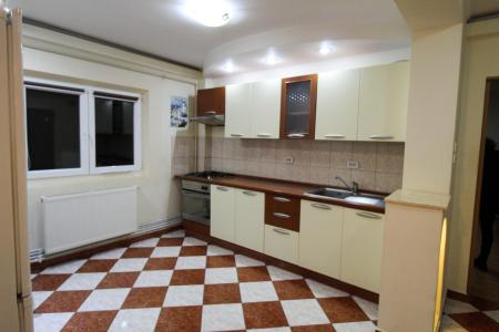 Nerva Traian-Bld. Nerva Traian-Timpuri Noi/Centrala termica proprie-65 mp