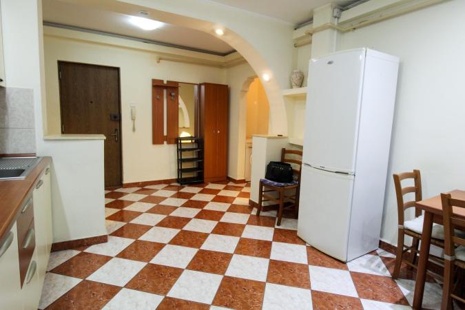 Nerva Traian-Bld. Nerva Traian-Timpuri Noi/Centrala termica proprie-65 mp