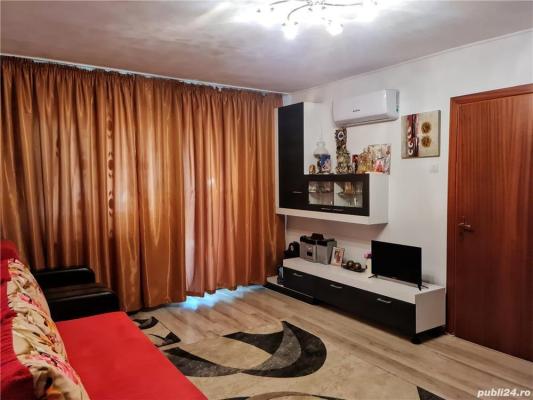 Garsoniera 38mp . Vitan , Zizin , cu boxa , bloc mixt