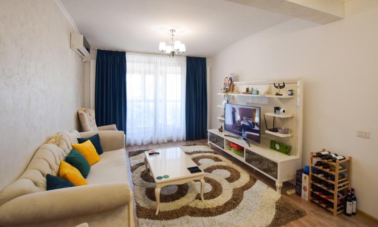 Apartament 3 camere -SUT 95 MP - mansarda inalta - Bucurestii Noi