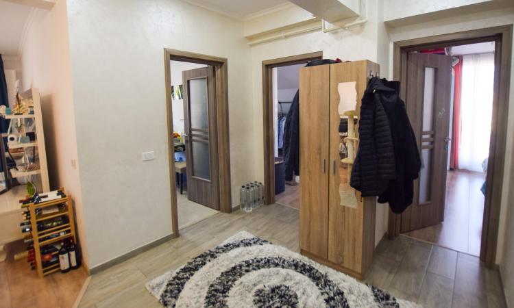 Apartament 3 camere -SUT 95 MP - mansarda inalta - Bucurestii Noi