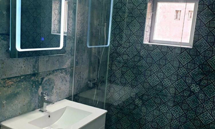 Apartament 2 camere , renovat ,Vitan Mall ,Vitan ,bloc mixt ,etaj 2/4