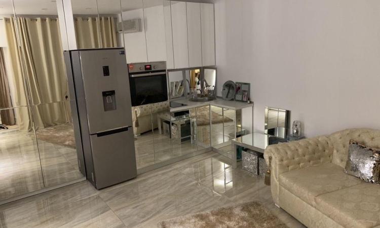 Apartament 2 camere centrala proprie Sfanta Vineri , Unirii