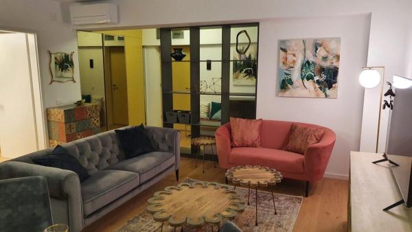 Aviatiei park 2 camere Lux , loc de parcare inclus