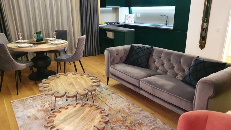Aviatiei park 2 camere Lux , loc de parcare inclus