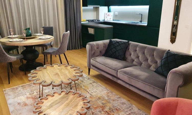 Aviatiei park 2 camere Lux , loc de parcare inclus