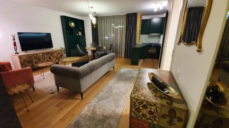 Aviatiei park 2 camere Lux , loc de parcare inclus