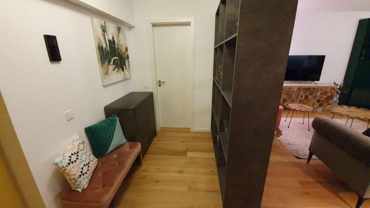 Aviatiei park 2 camere Lux , loc de parcare inclus