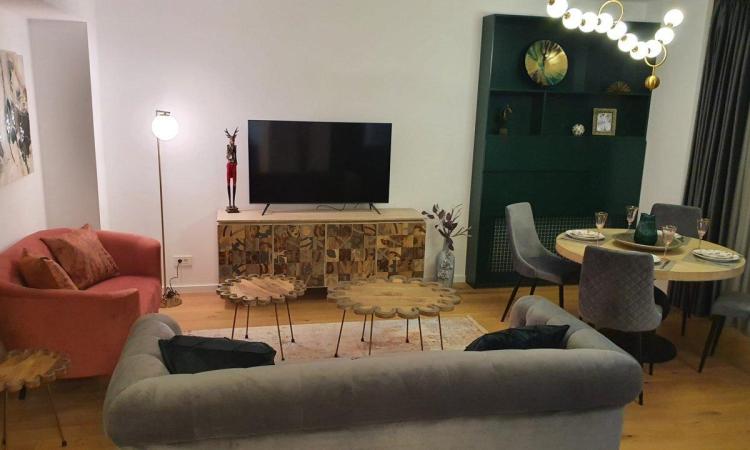 Aviatiei park 2 camere Lux , loc de parcare inclus