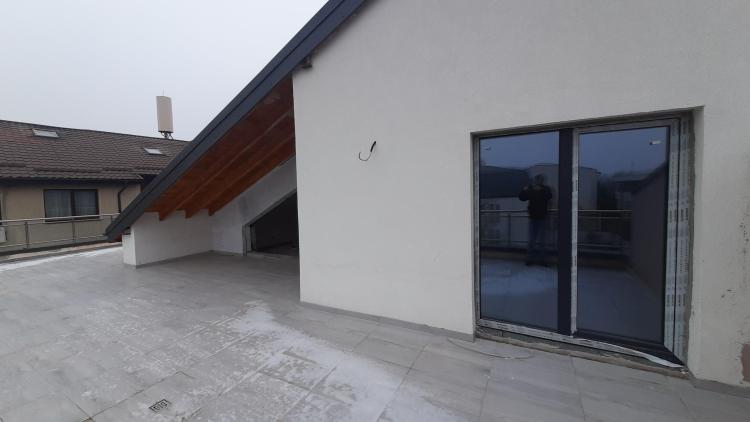 Regimentului 12 - Baneasa - Sisesti - apartament 3 camere terasa 68 mp