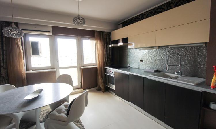 Unirii-Bulevardul Unirii-Piata Unirii-Apartamet premium-vedere integral bulevard