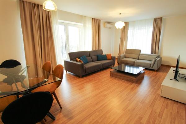 Piata Alba Iulia-Incity-Dristor-2 terase/loc de parcare subteran