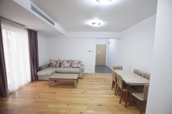2 camere Damaroaia lac Baneasa Parc Herastrau
