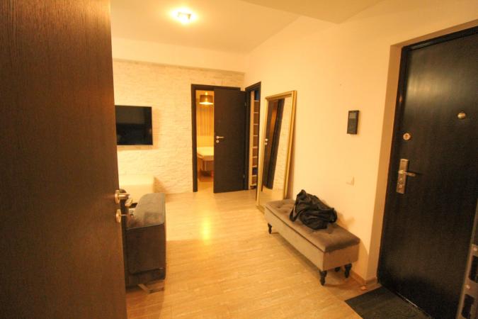 Unirii - Decebal - Piata Alba Iulia - 2014 - centrala termica proprie/terasa 8 m