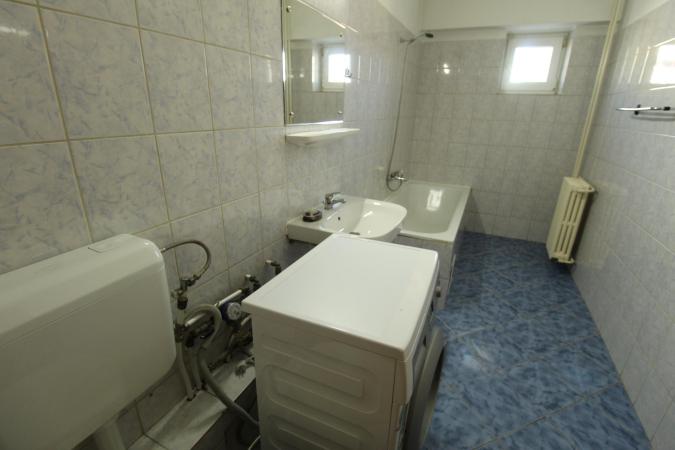 Matei Basarab-Calea Calarasilor-bloc mixt-45 mp