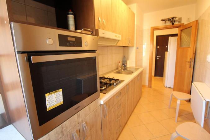 Matei Basarab-Calea Calarasilor-bloc mixt-45 mp