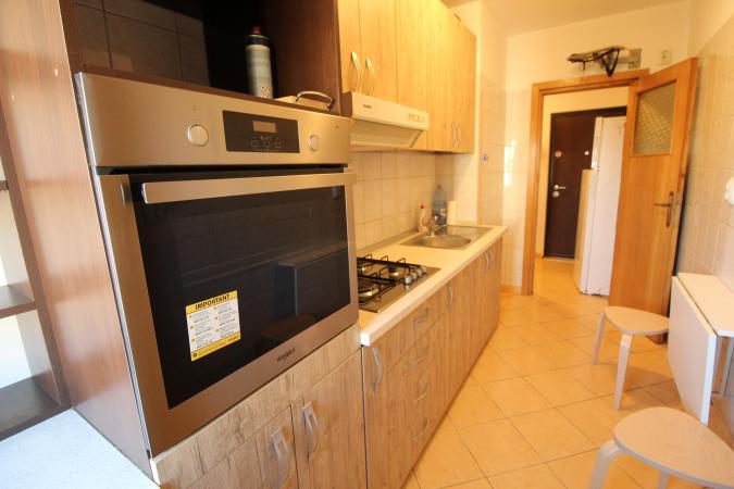 Matei Basarab-Calea Calarasilor-bloc mixt-45 mp