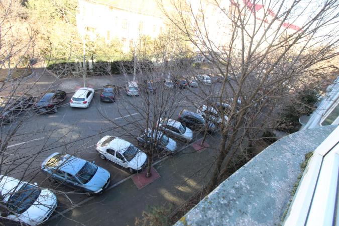 Matei Basarab-Calea Calarasilor-bloc mixt-45 mp
