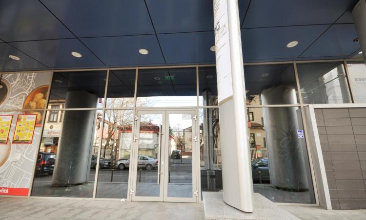 Decebal -Str Invingatorilor 24 - Spatiu de birouri - 800mp -Clasa A