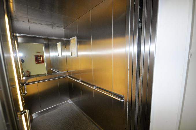 Decebal -Str Invingatorilor 24 - Spatiu de birouri - 800mp -Clasa A
