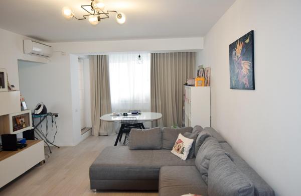 Bucurestii Noi - 2 Cocosi - 2 camere semidecomandat 67,3 mp - an 2021