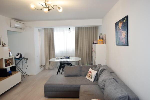 Bucurestii Noi - 2 Cocosi - 2 camere semidecomandat 67,3 mp - an 2021