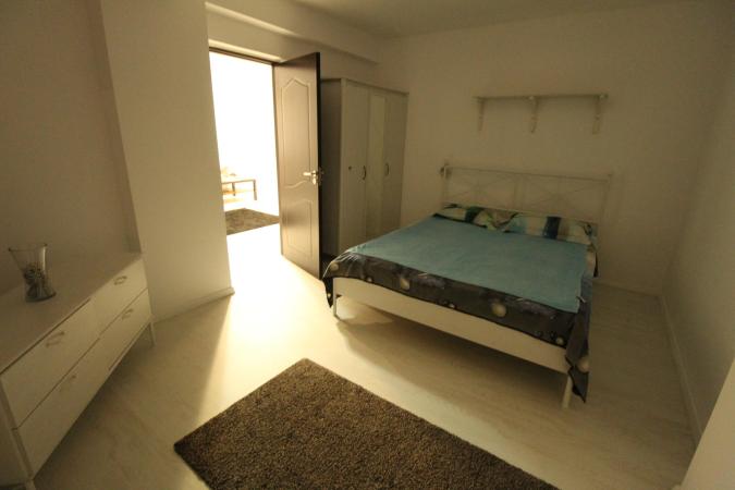 Piata Alba Iulia-Burebista-centrala proprie-bloc nou