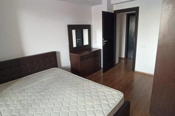 Piata Alba Iulia-Rond Alba Iulia-Decebal/centrala proprie/bloc nou