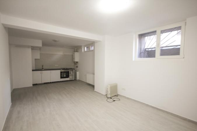 Spatiu Birou 45 mp - Demisol - Unirii - Str Sabinelor