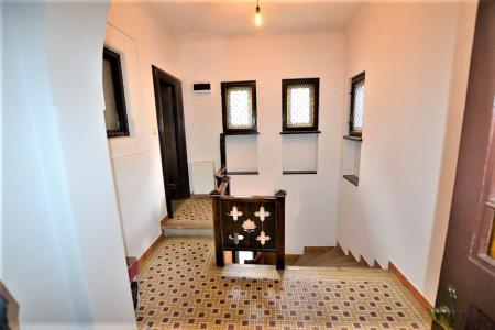 Vila Interbelica 10 camere Romana - A.S.E.