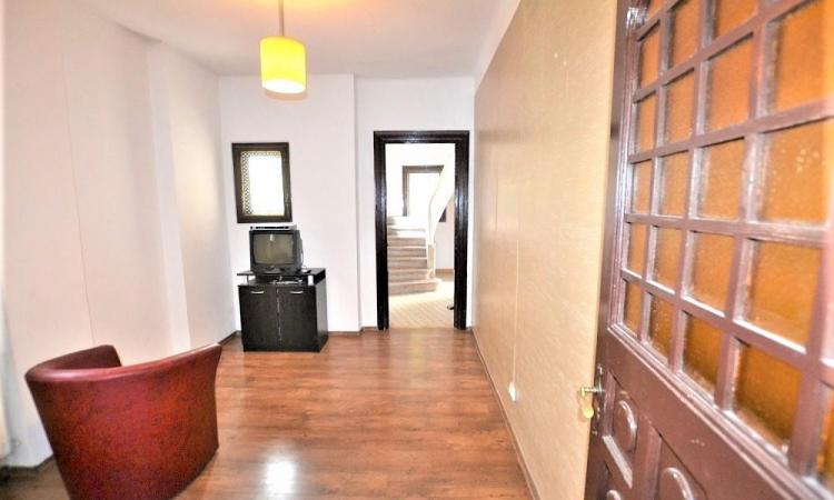 Vila Interbelica 10 camere Romana - A.S.E.