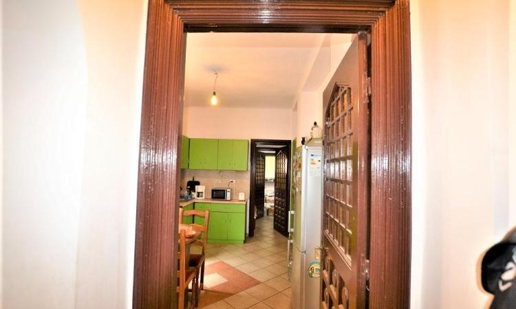 Vila Interbelica 10 camere Romana - A.S.E.