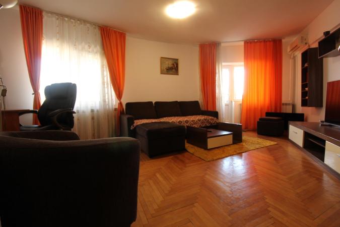 Unirii-Bd. Unirii-Piata Alba Iulia-TERASA