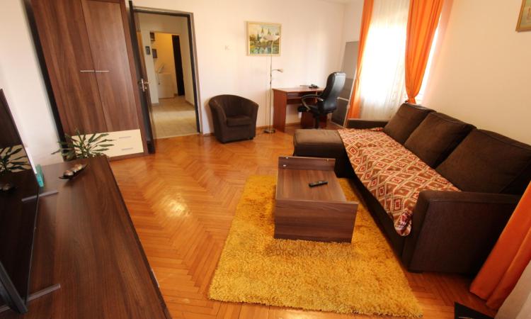Unirii-Bd. Unirii-Piata Alba Iulia-TERASA