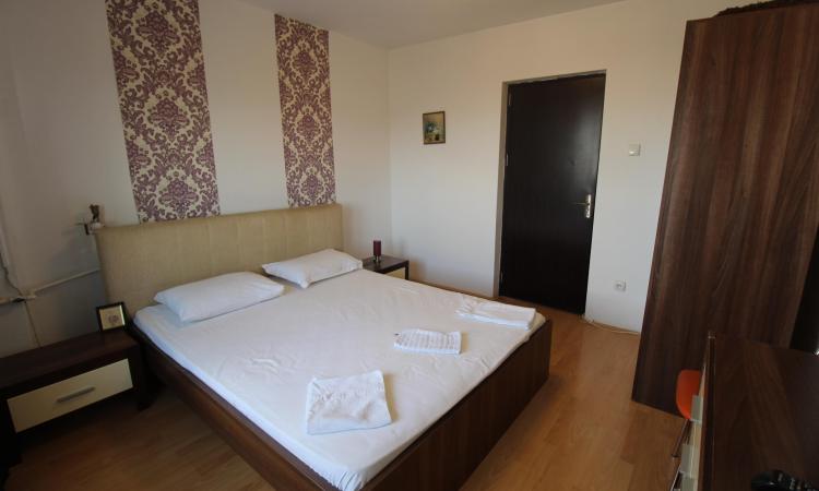 Unirii-Bd. Unirii-Piata Alba Iulia-TERASA