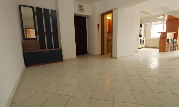 Unirii-Piata Alba Iulia-Rond Alba Iulia-stradal-vedere mixta