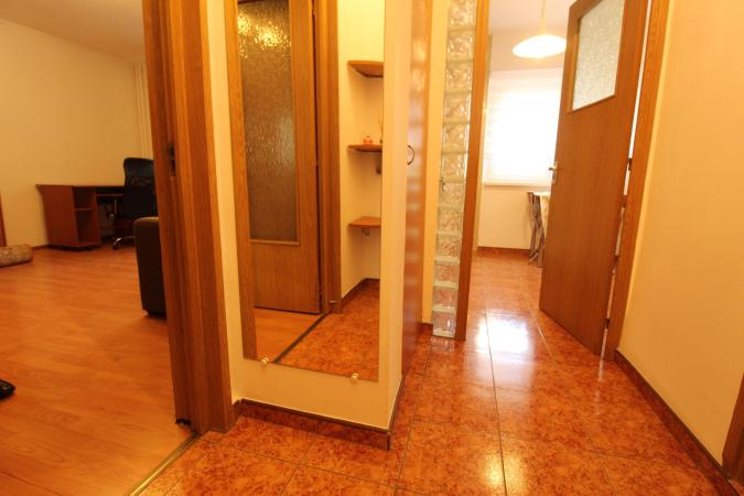 Nerva Traian-Bd. Nerva Traian-Bloc mixt reabilitat/Loc de parcare