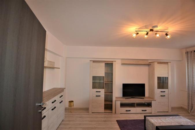 Apartament 2 Camere 1980 Piata Amzei - Metrou Piata Romana