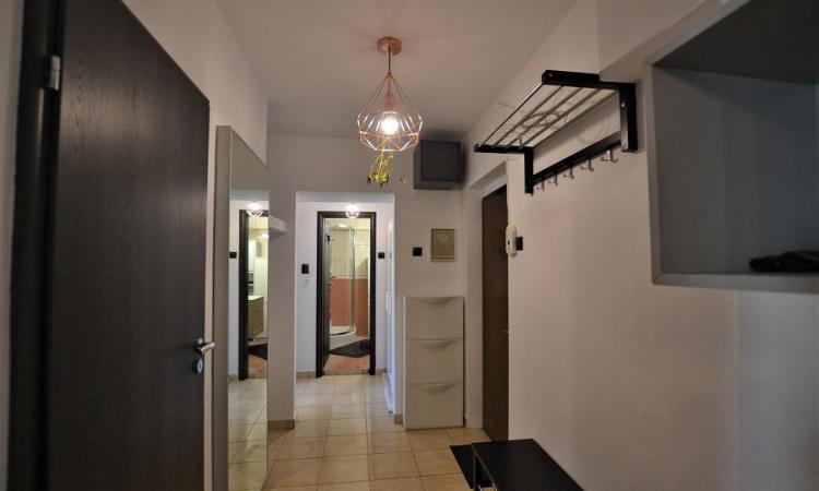 Apartament 2 Camere 1980 Piata Amzei - Metrou Piata Romana