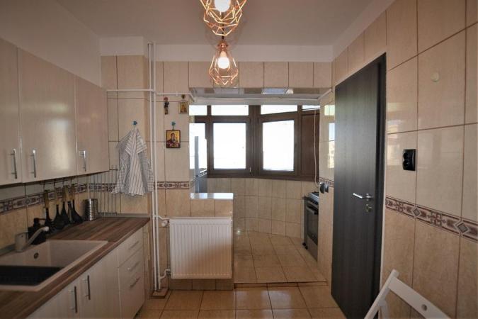 Apartament 2 Camere 1980 Piata Amzei - Metrou Piata Romana