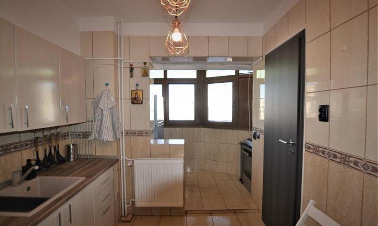 Apartament 2 Camere 1980 Piata Amzei - Metrou Piata Romana