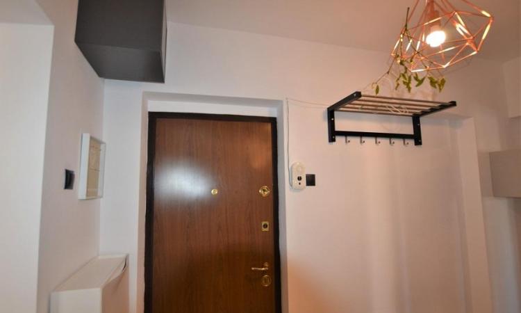 Apartament 2 Camere 1980 Piata Amzei - Metrou Piata Romana