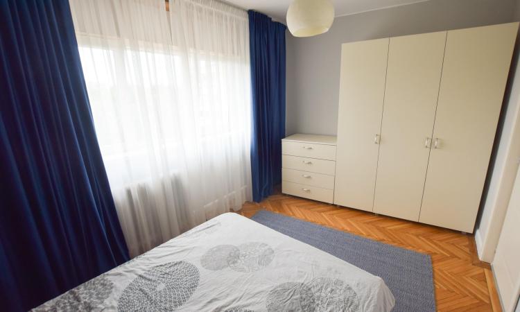 Bd Unirii Fantani Apart Decomandat 3 camere 80mp